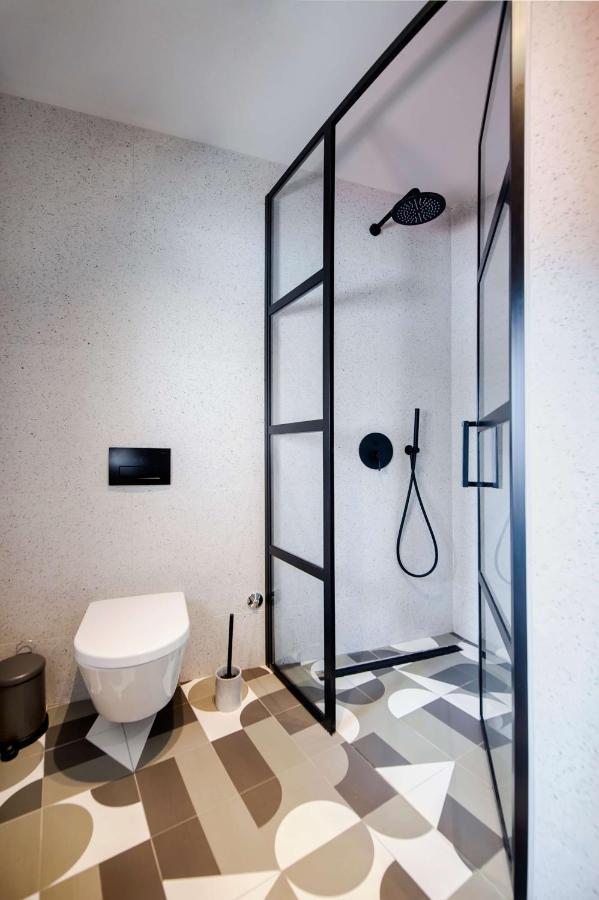 Campitelli Design Apartment Ровінь Екстер'єр фото