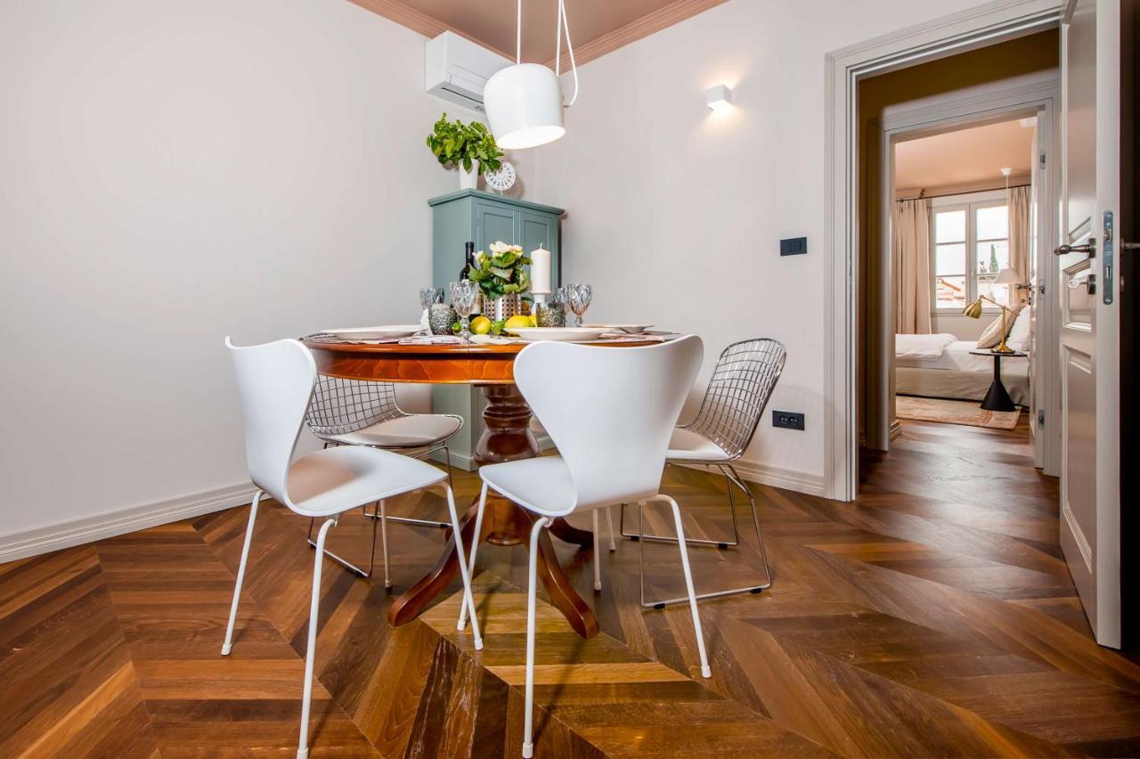 Campitelli Design Apartment Ровінь Екстер'єр фото