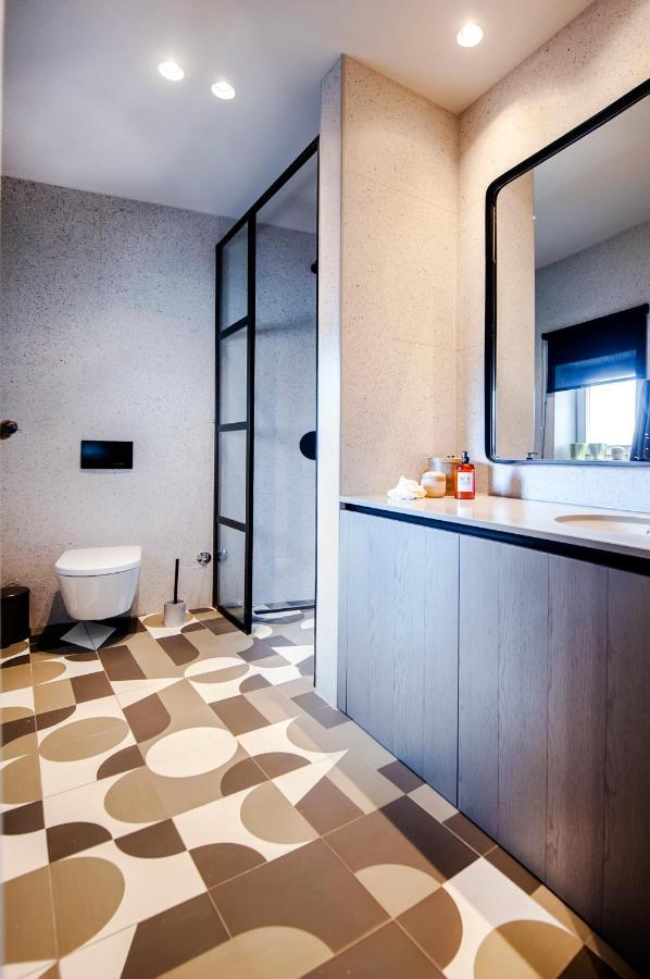 Campitelli Design Apartment Ровінь Екстер'єр фото